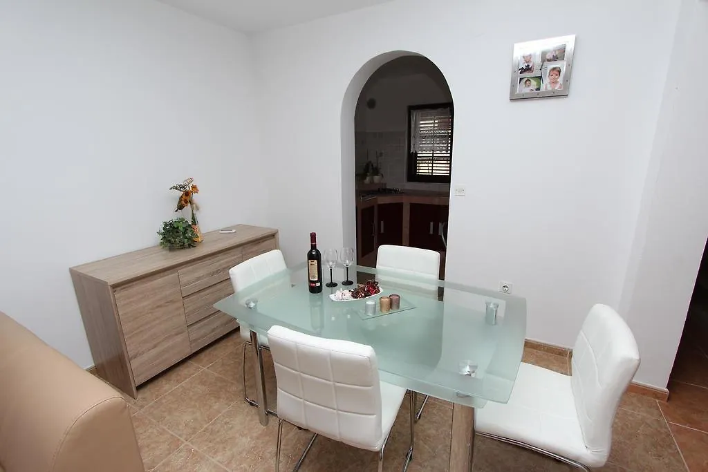 Guest House Noella Mia Rovinj 3*,