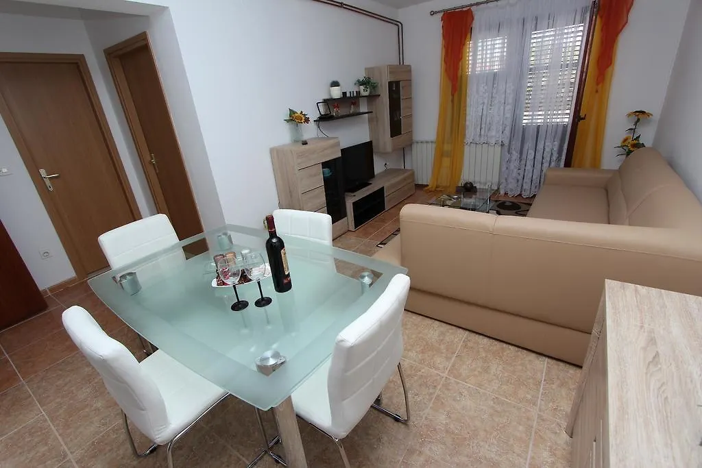 ***  Guest House Noella Mia Rovinj Hırvatistan